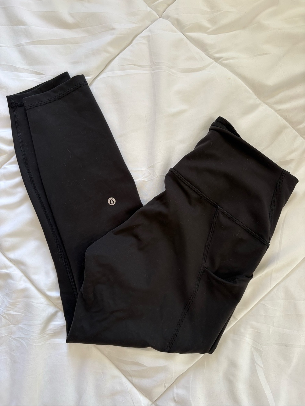 Lululemon Wunder Train Leggings with Pockets